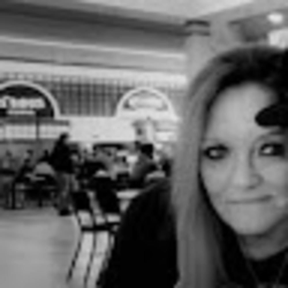Meet your Posher, Sharon